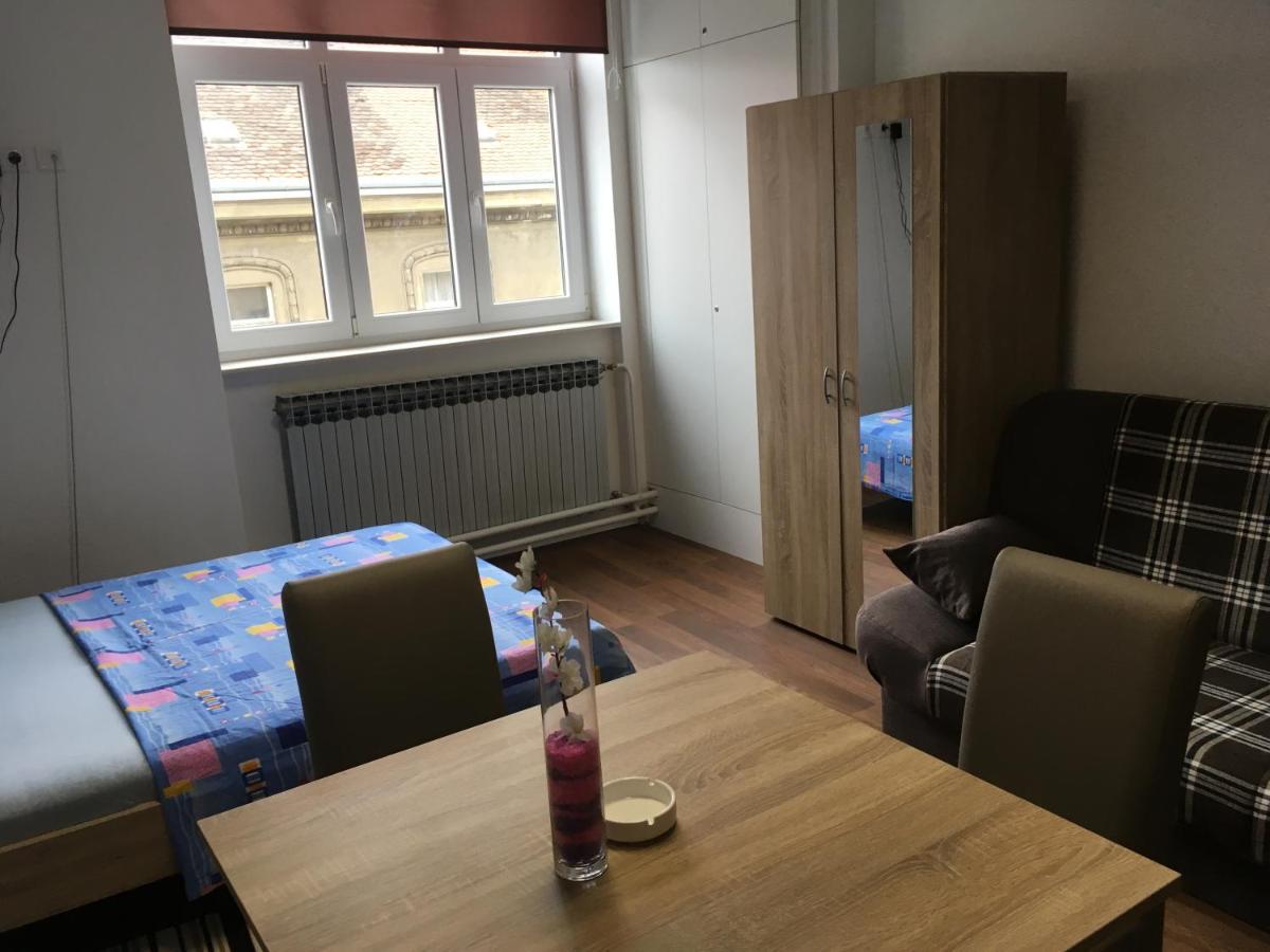Ferienwohnung Centar Oaza Zagreb Exterior foto